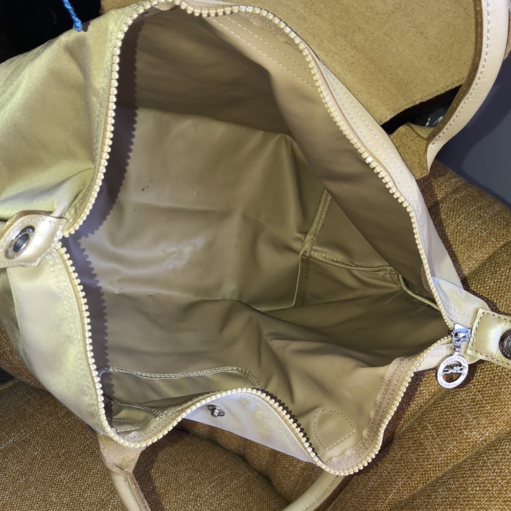 Longchamp Le Pliage Bag - Picture 7 of 11